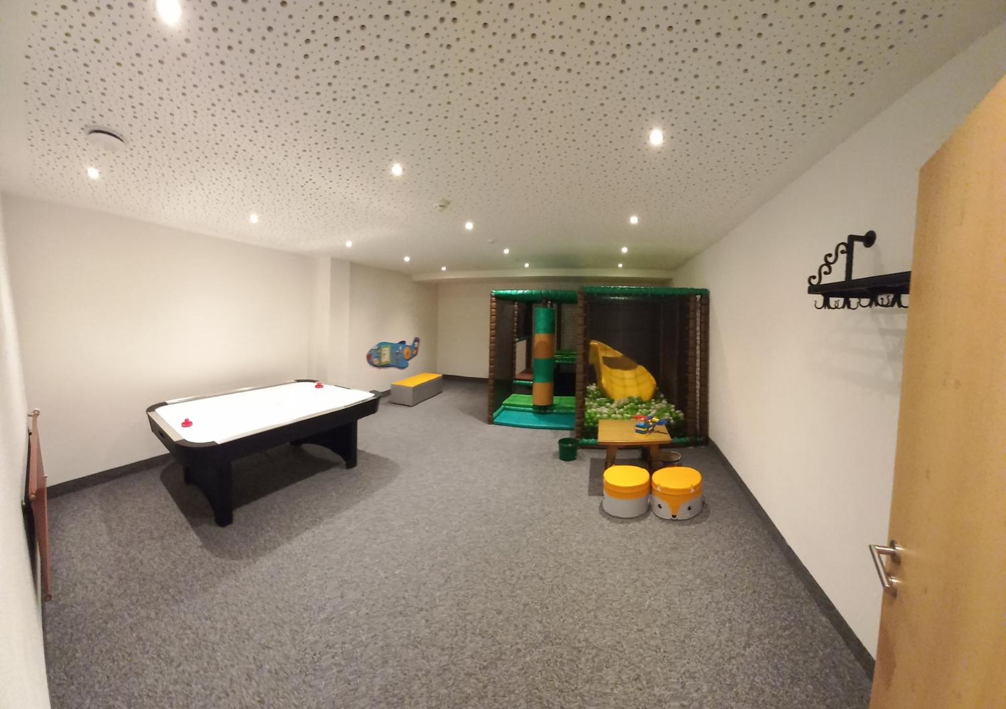 Hotel Gasthof Jaeger Zillertal Шлитерс Екстериор снимка