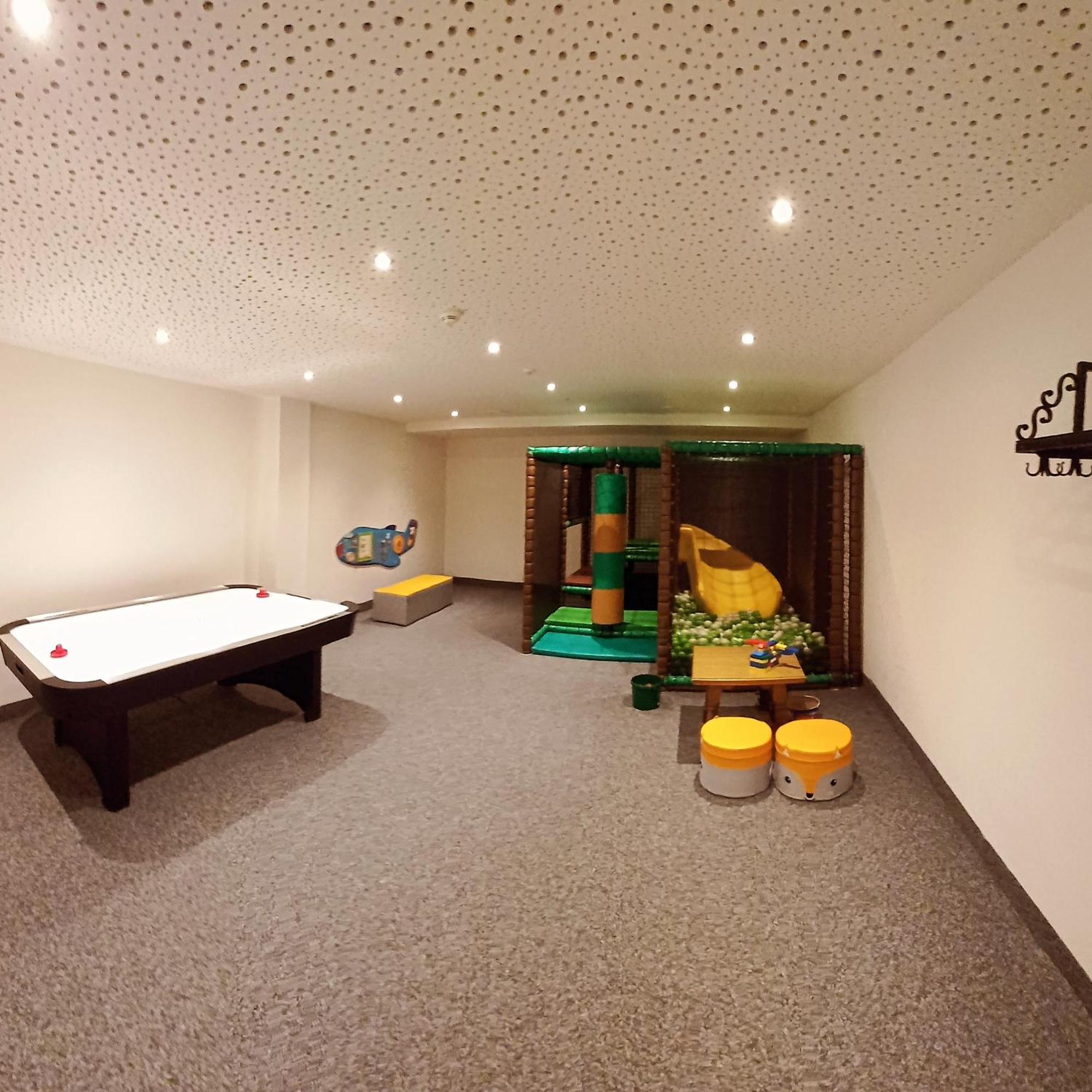 Hotel Gasthof Jaeger Zillertal Шлитерс Екстериор снимка