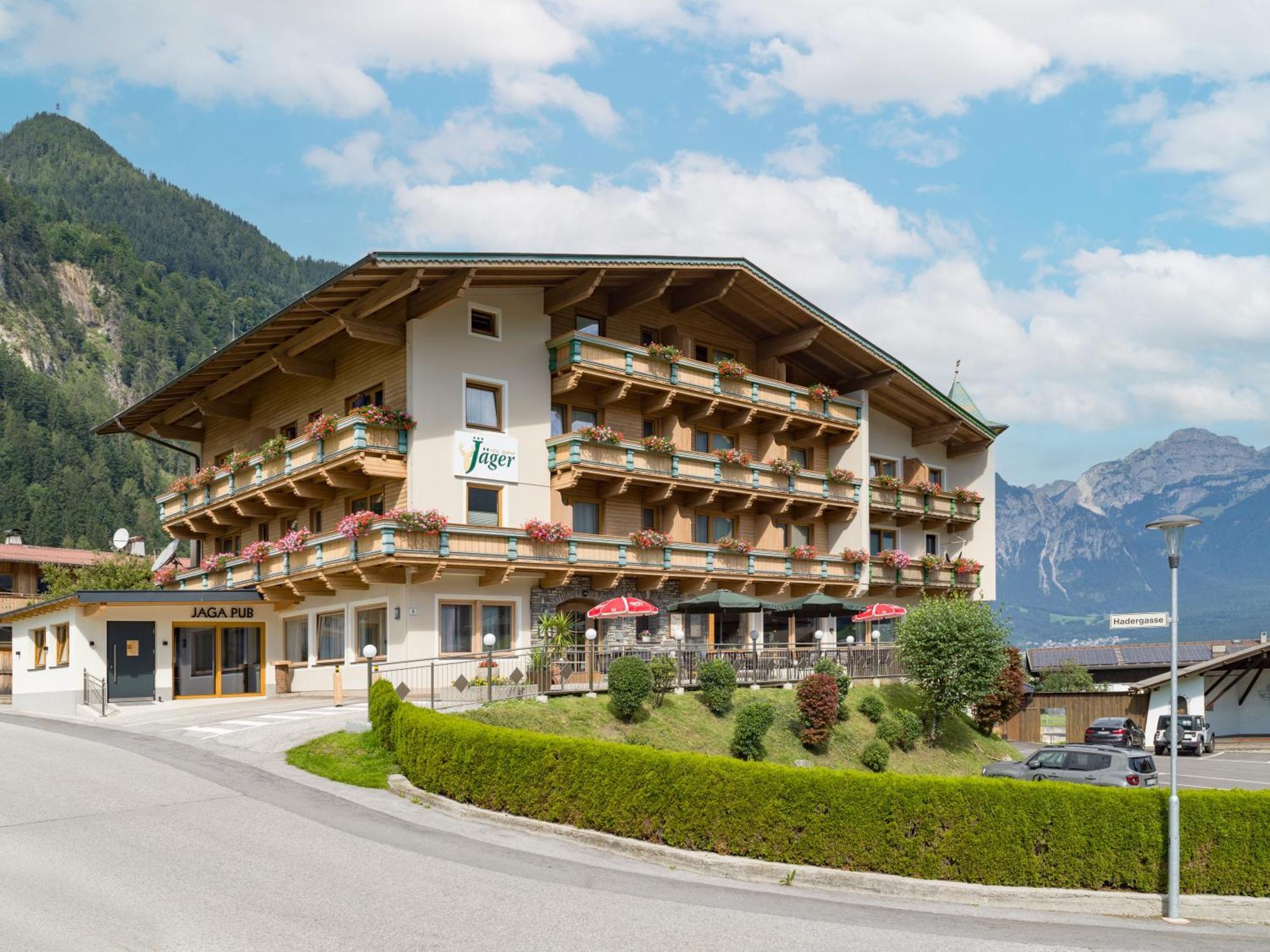 Hotel Gasthof Jaeger Zillertal Шлитерс Екстериор снимка