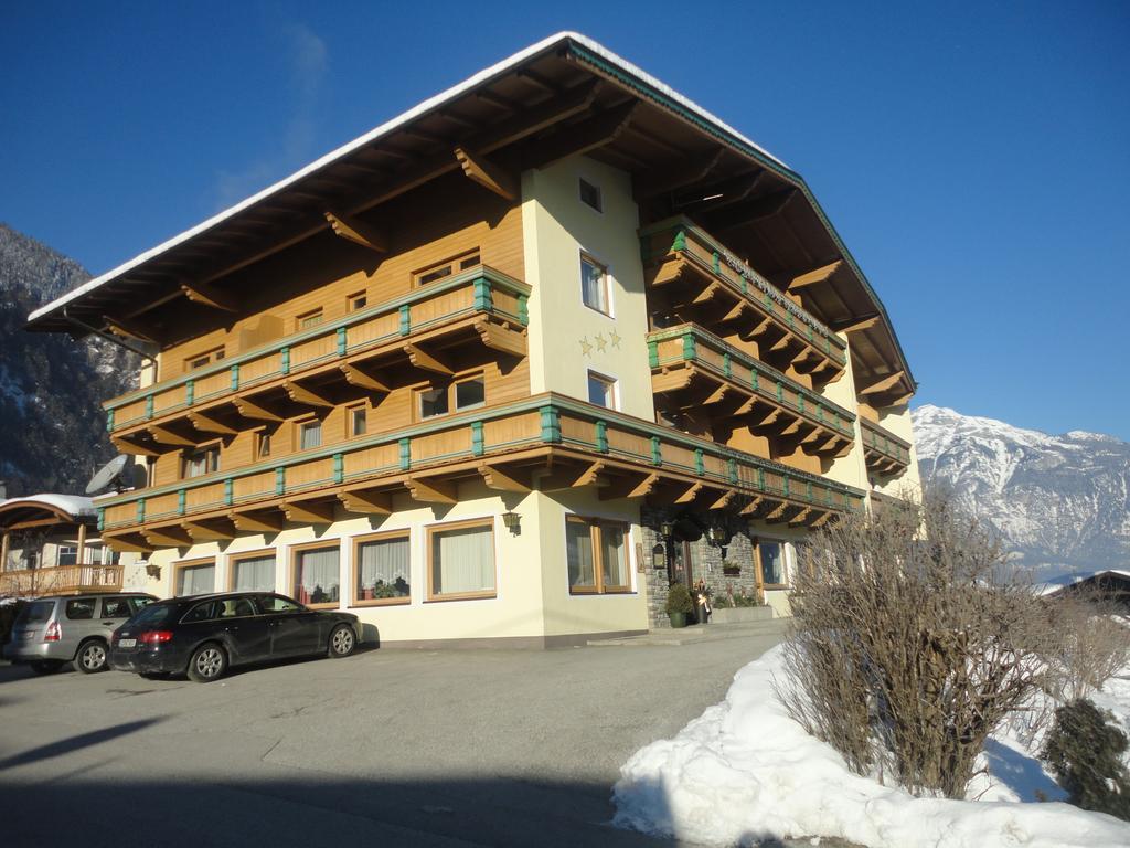 Hotel Gasthof Jaeger Zillertal Шлитерс Екстериор снимка