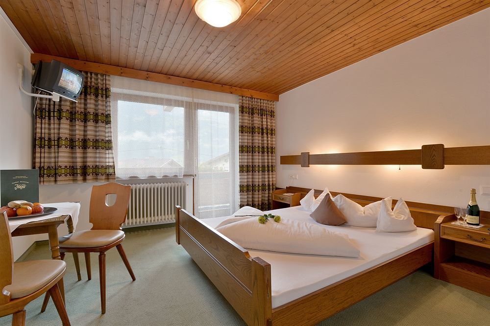 Hotel Gasthof Jaeger Zillertal Шлитерс Екстериор снимка