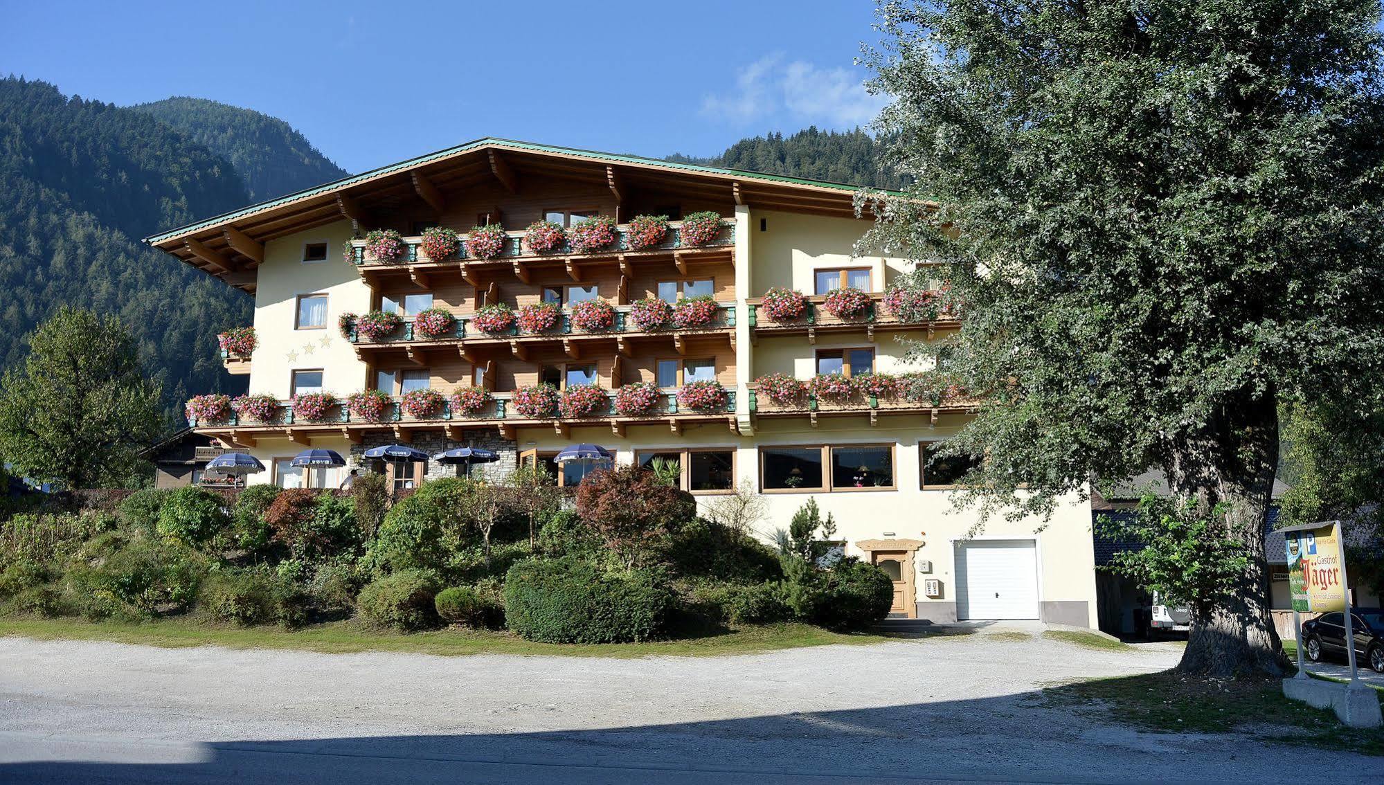 Hotel Gasthof Jaeger Zillertal Шлитерс Екстериор снимка