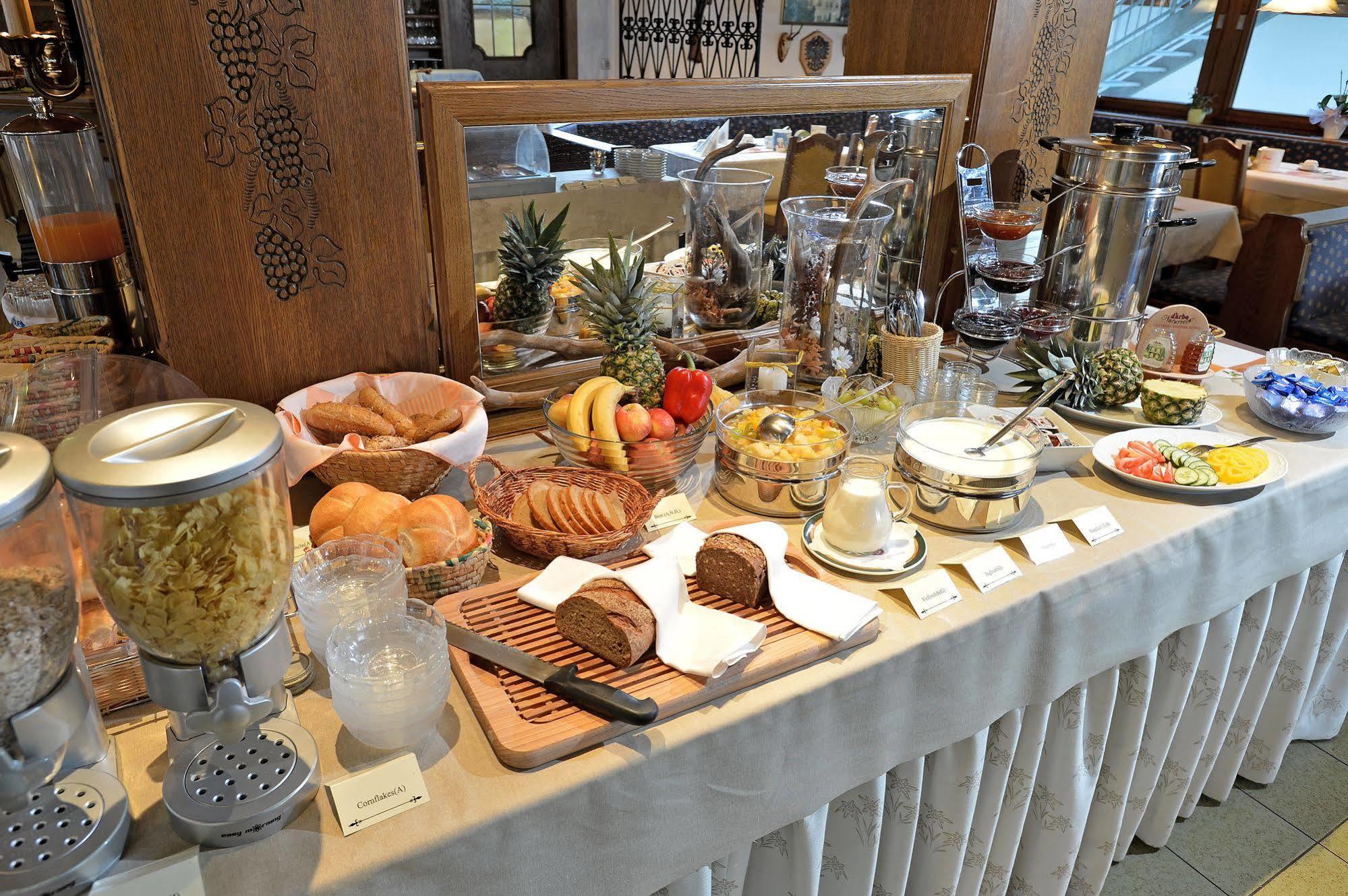Hotel Gasthof Jaeger Zillertal Шлитерс Екстериор снимка