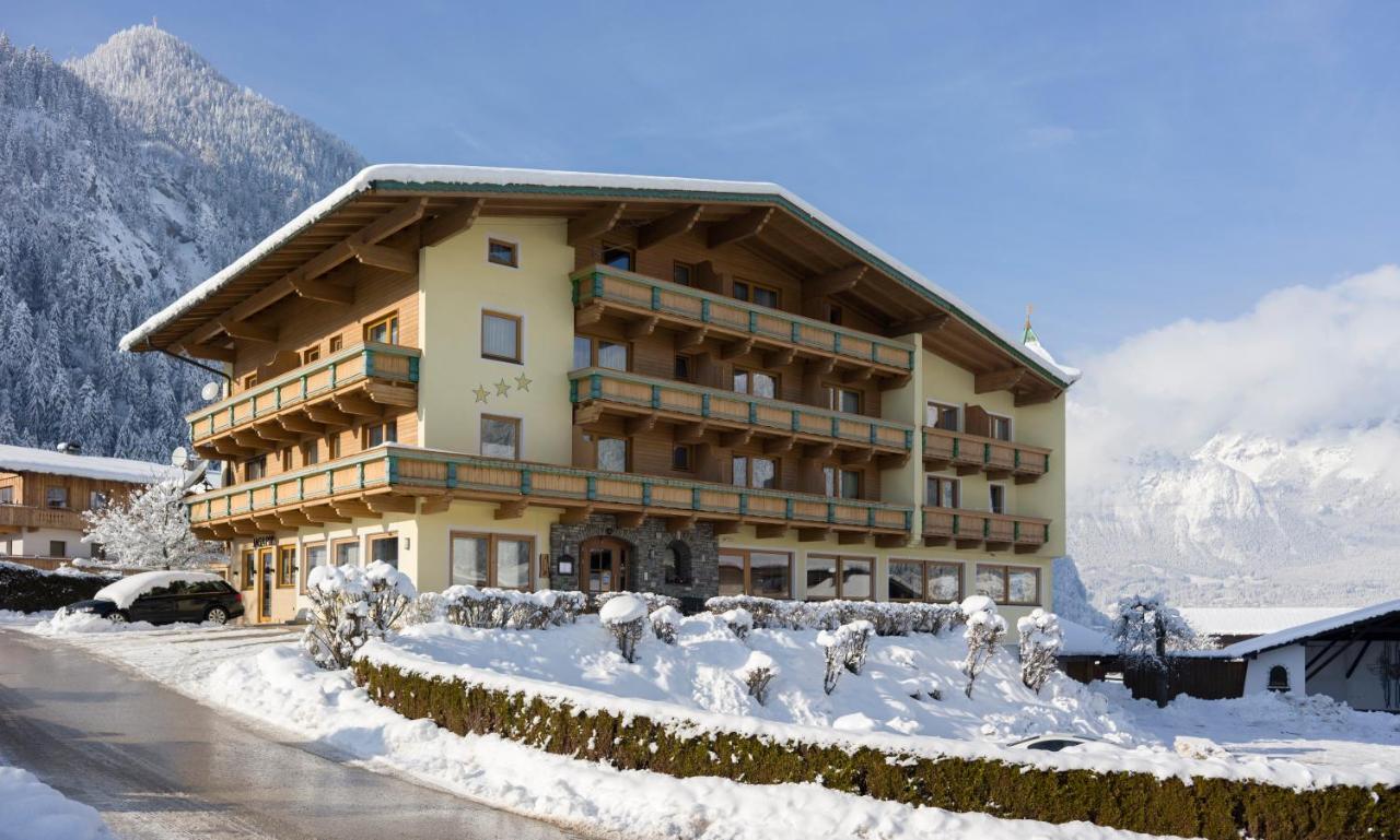 Hotel Gasthof Jaeger Zillertal Шлитерс Екстериор снимка